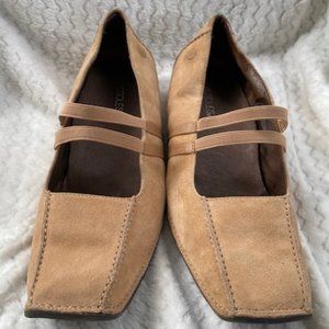 Aerosoles Tan Loafers